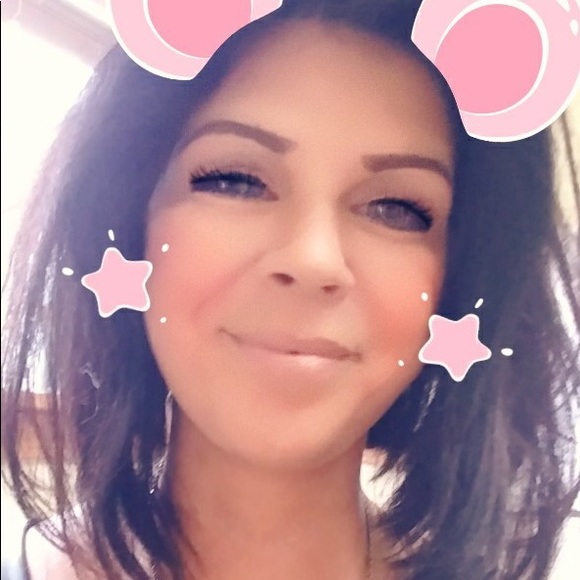 Meet your Posher, Lisa - Picture 8 of 8